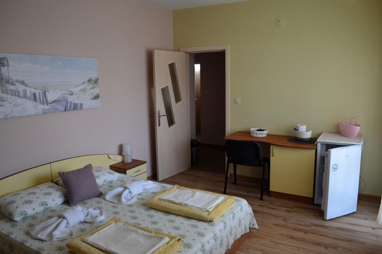 Hotel Yanis Černomorec Exteriér fotografie