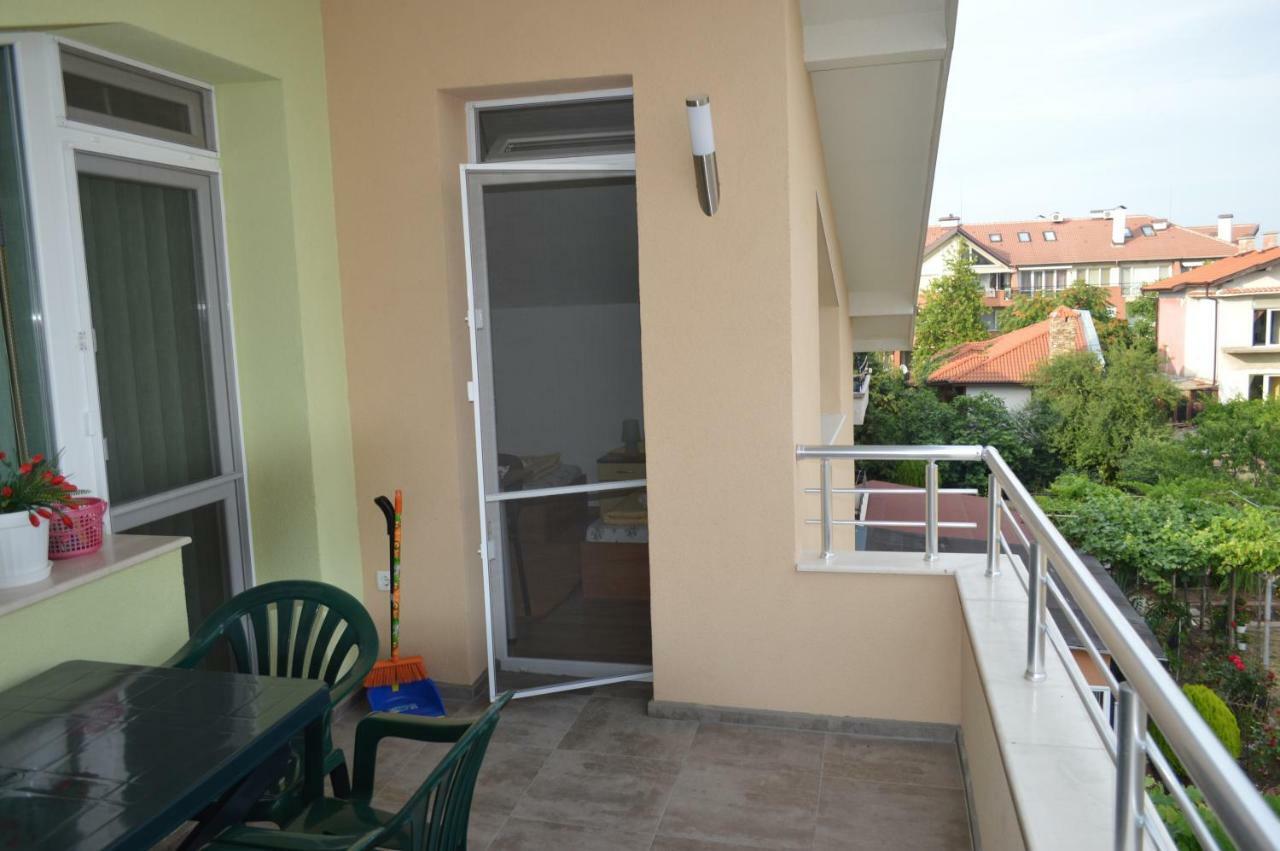 Hotel Yanis Černomorec Exteriér fotografie
